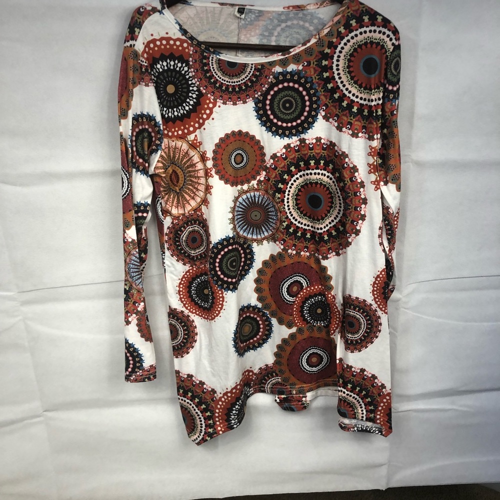 Tunic top. Like new